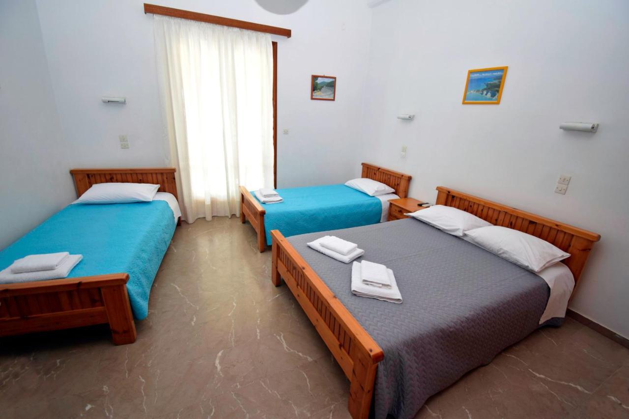 Mega Apartments Tirós エクステリア 写真